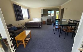 Alpenhorn Motel